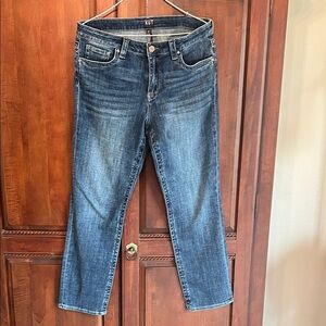 Kut from the Kloth Women's Straight Leg Jeans - Medium Dark Blue Wash